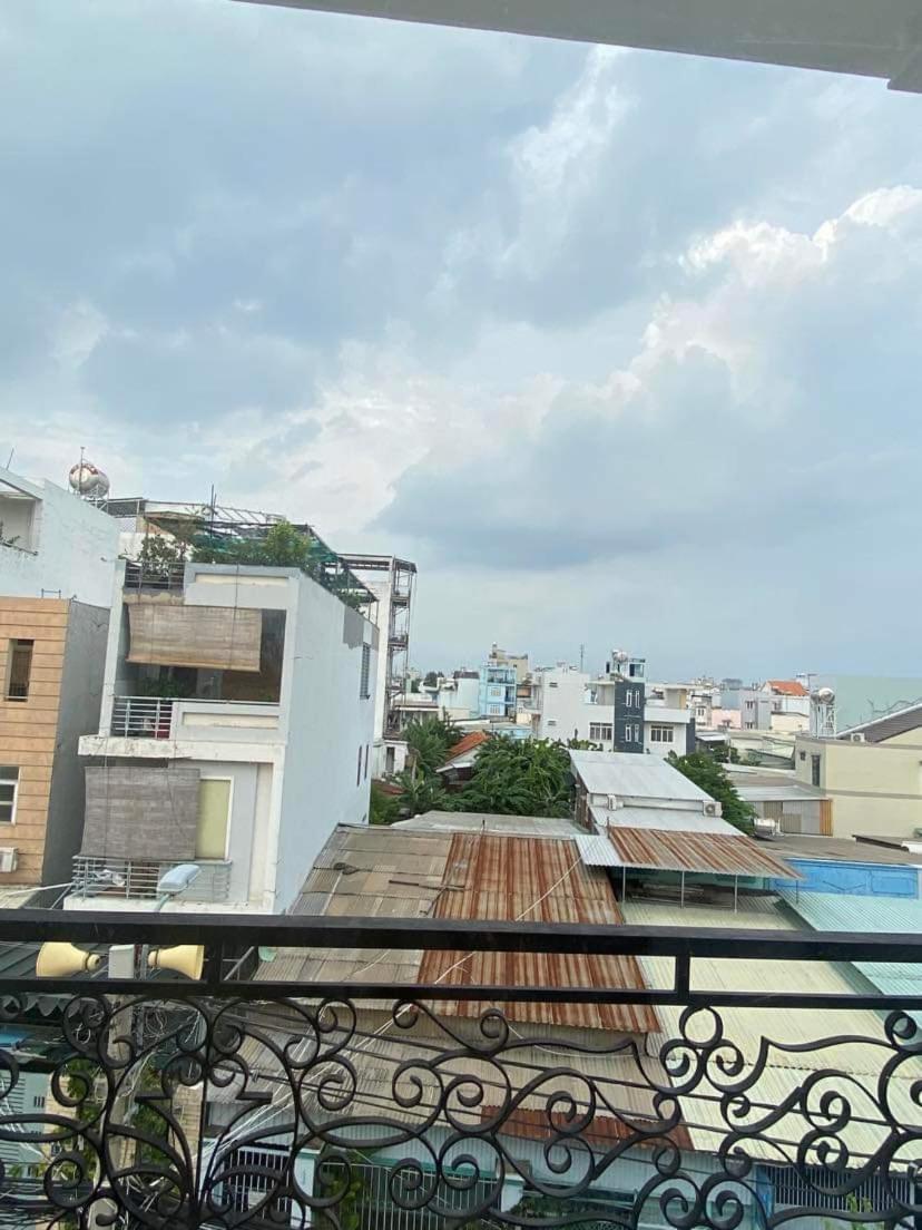 Ở trọ Nha Cam *